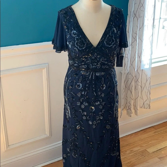 NWT Aidan Mattox long beaded navy blue evening gown Size 2 (MSRP $495) - Picture 2 of 5